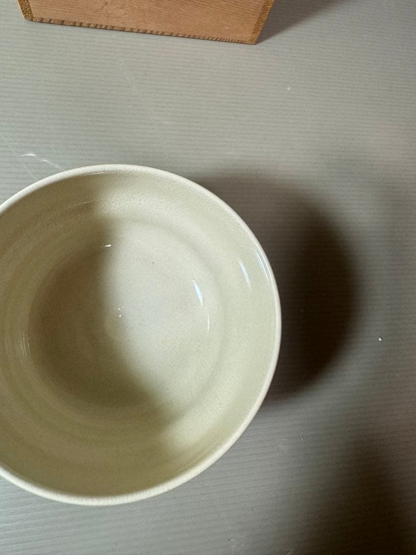 2883 九谷焼　色絵草花　茶碗　未使用