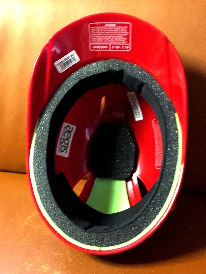 新品2026年アメリカ限定★最高級☆アンダーアーマー☆キャッチャーヘルメット☆赤