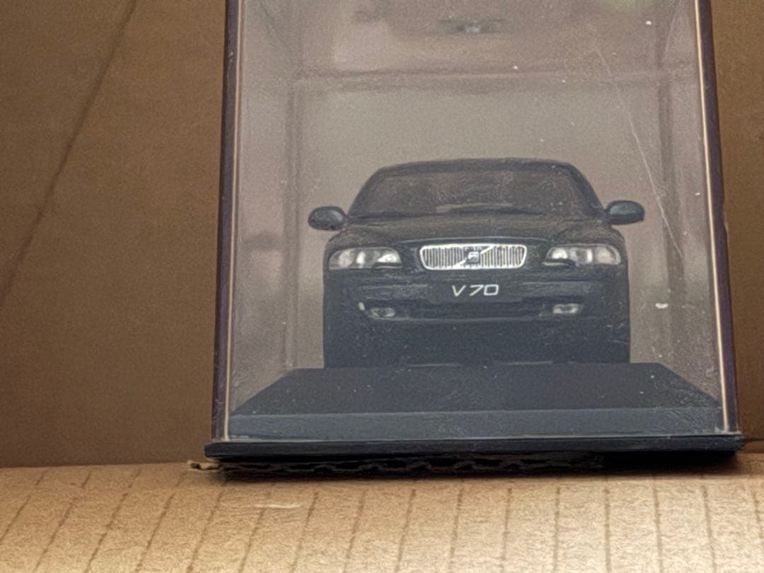 MINICHAMPS Volvo V70 1/43 スケール 限定1/1200