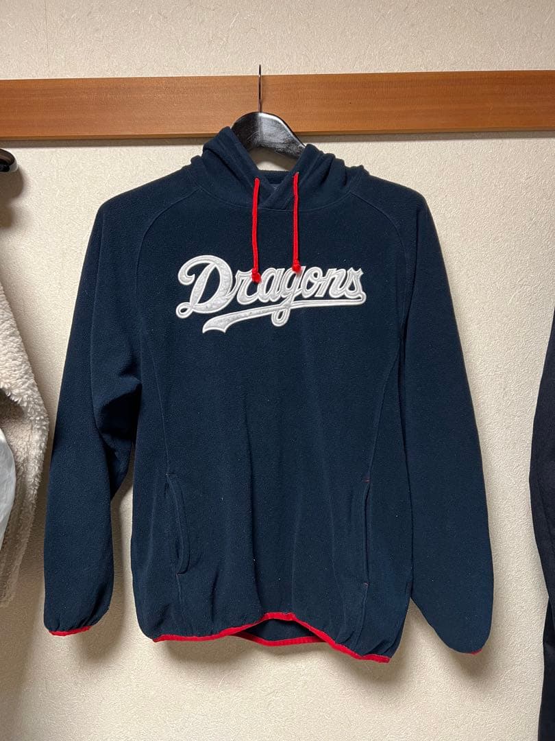 【稀少】ドラゴンズフリースパーカー　2013年　サイズO