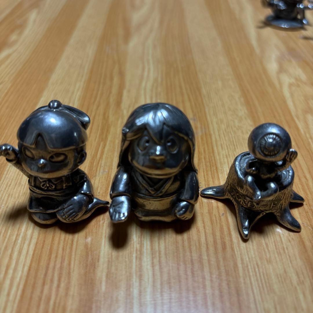 金属製キャラクター彫刻 13体セット