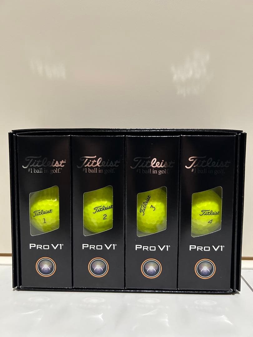 タイトリスト プロV1 ゴルフボール イエロー 25年ローナンバー4ダース48個