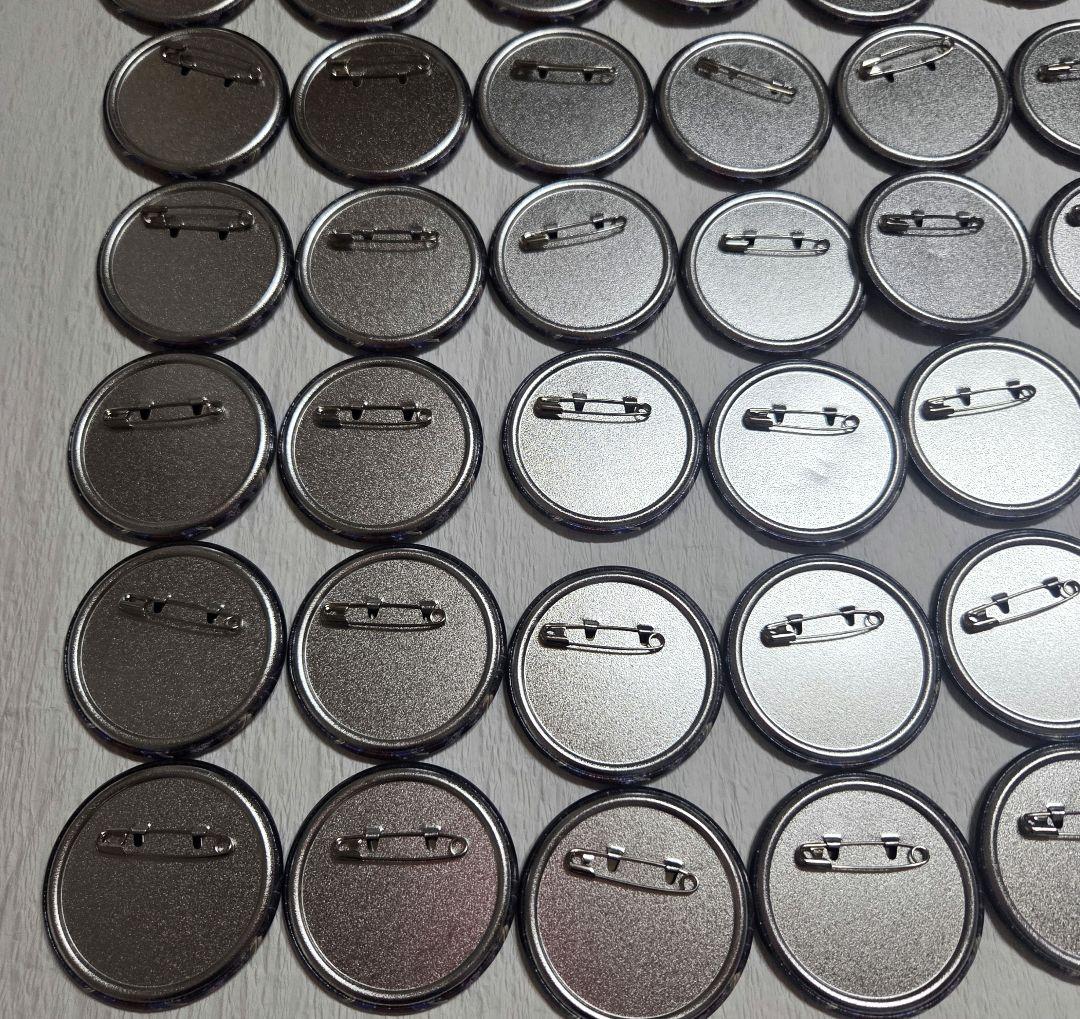 ツイステ ルーク スケアリー カプセル缶バッジ 痛バ