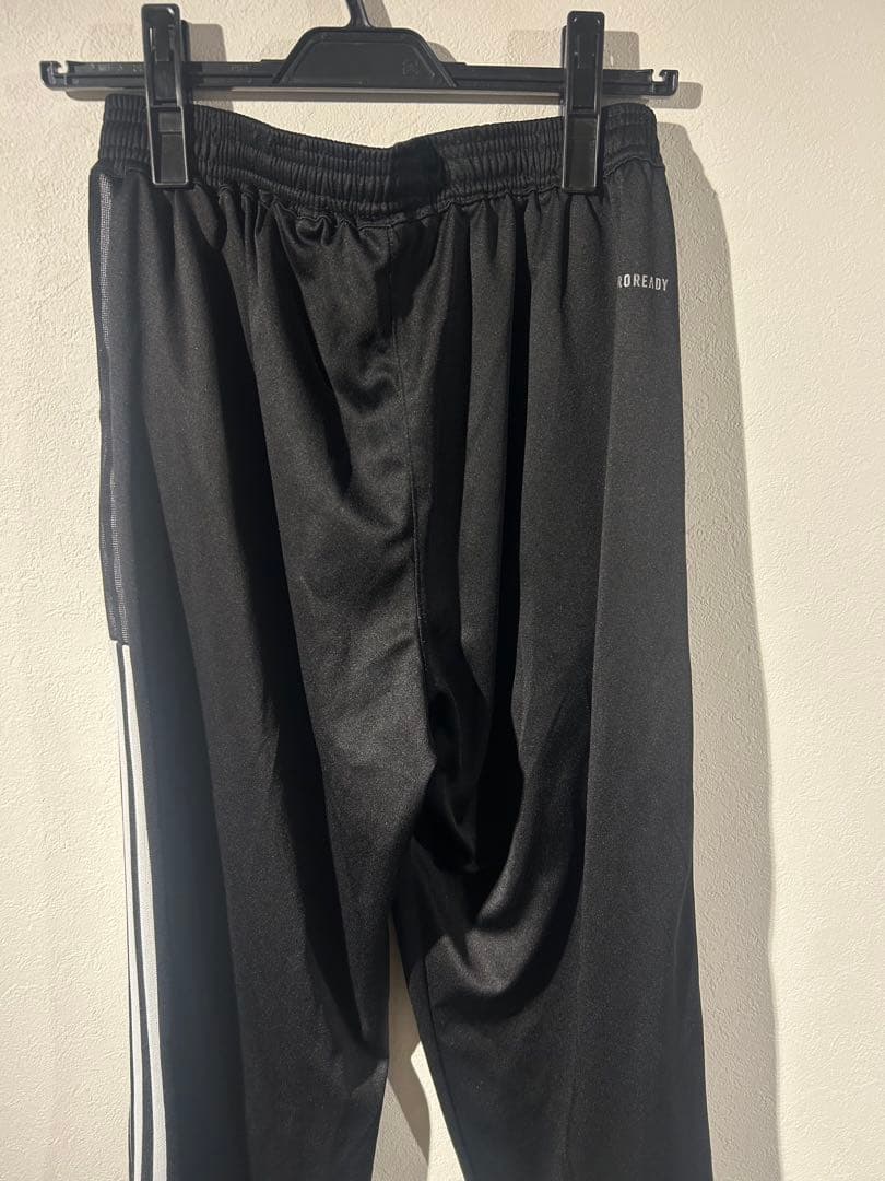 アディダス　アーセナルFC 2021-2022シーズントレーニングウェア上下