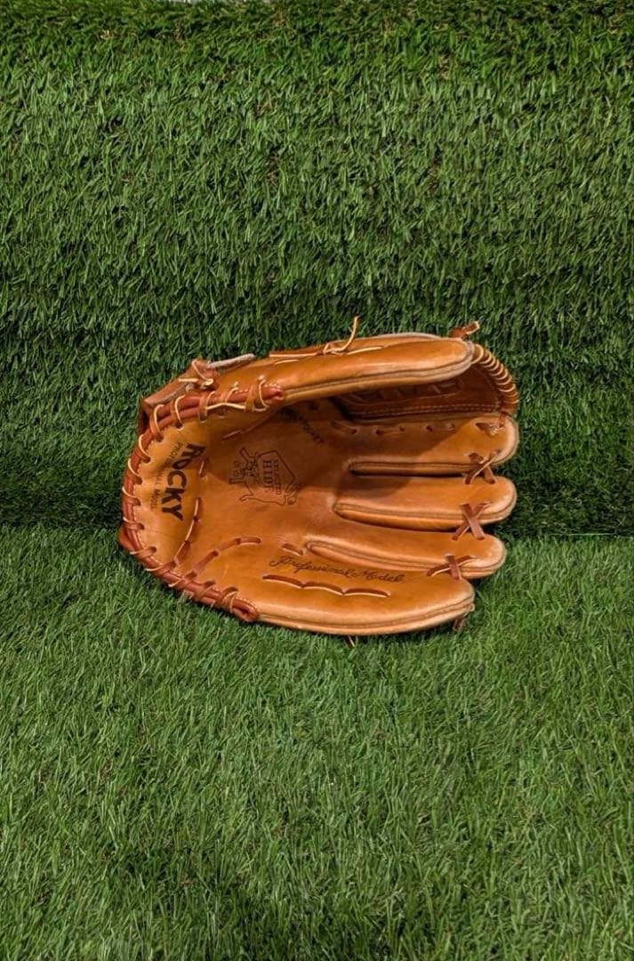 新品未使用　野球グラブ　グローブ　一般軟式大人用内野手用　ROCKY ビンテージ