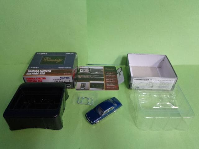 トミカリミテッドヴィンテージネオ　LV-N１０５ｃ　トヨタ　センチュリー