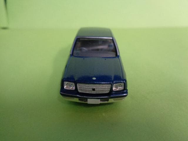 トミカリミテッドヴィンテージネオ　LV-N１０５ｃ　トヨタ　センチュリー