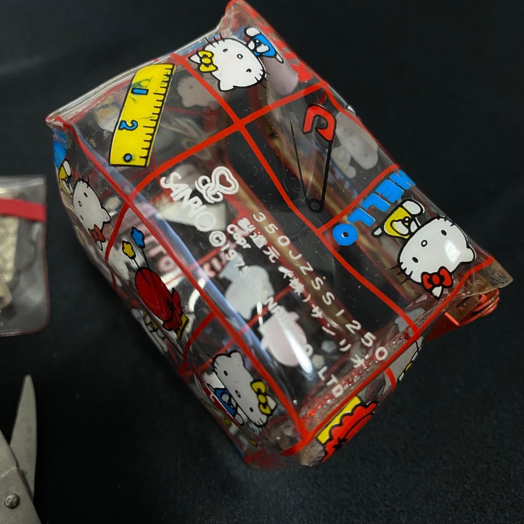 激レア　1975年　サンリオ ハローキティ がま口　ソーイングセット 昭和レトロ
