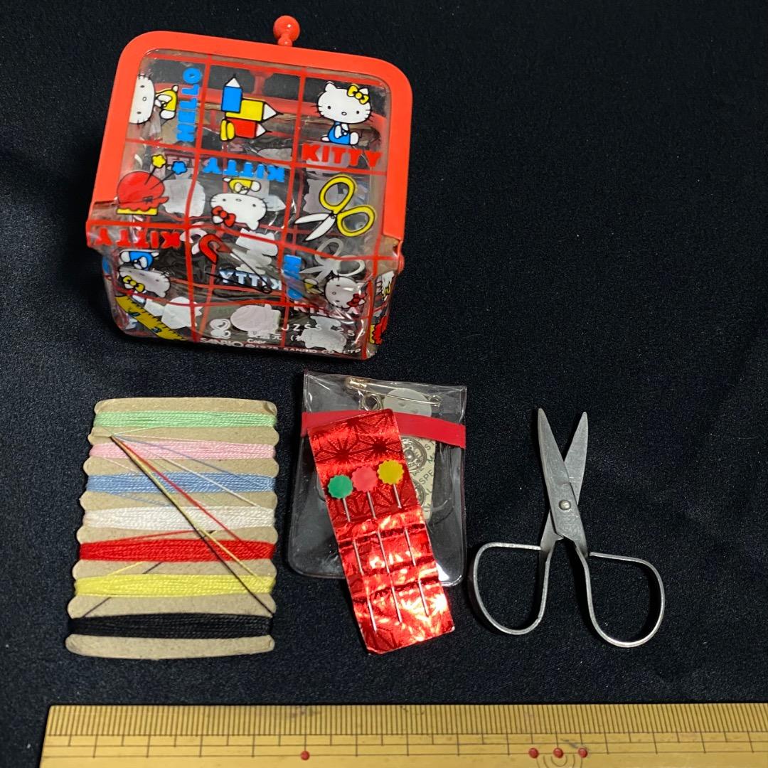 激レア　1975年　サンリオ ハローキティ がま口　ソーイングセット 昭和レトロ