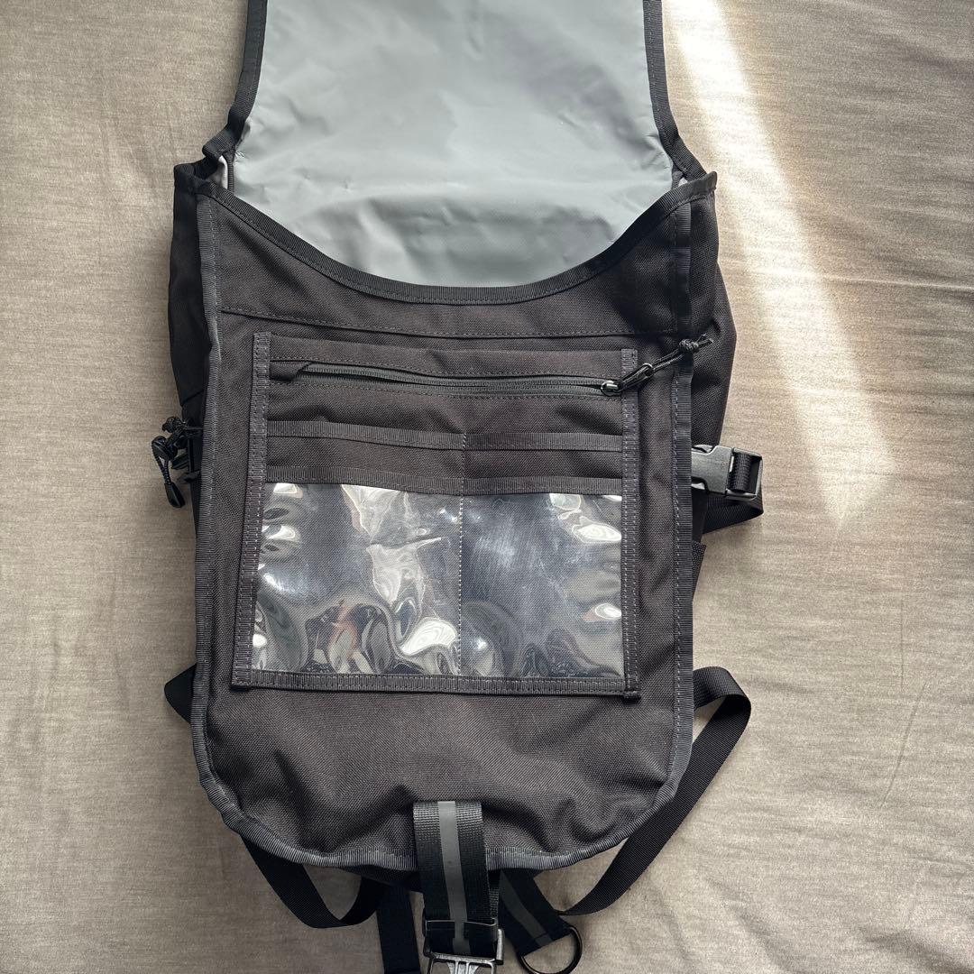 CHROME ブラック メッセンジャーバッグ