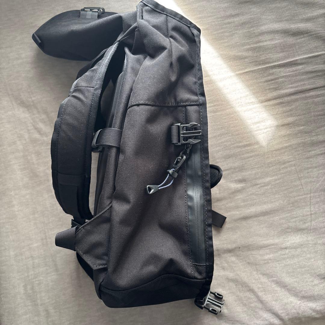 CHROME ブラック メッセンジャーバッグ