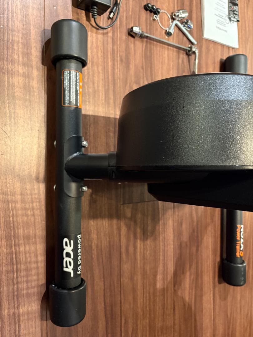 Xplova NOZA S スマートトレーナー美品 走行500km未満＋スプロケ