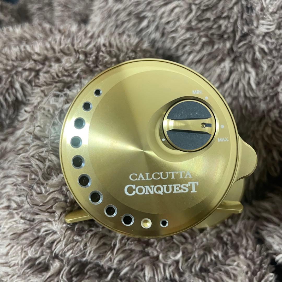 美品　シマノ　カルカッタコンクエスト 201hg