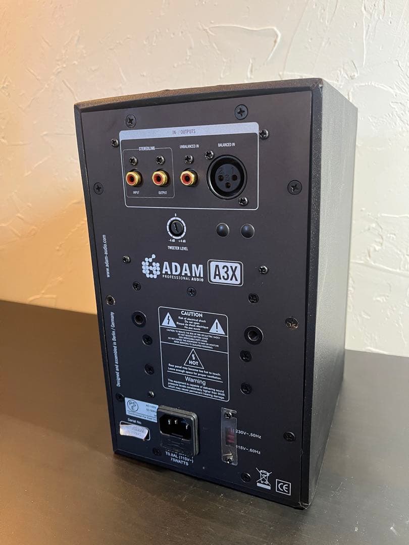 ADAM AUDIO AX3X スタジオモニター