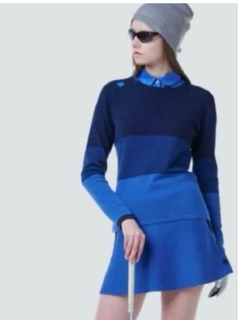 デサントゴルフ　ニットセーター＆スカート Sサイズ　黒☓紺