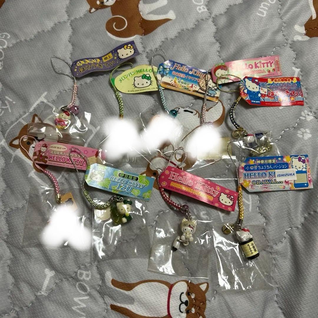 ご当地キティ　根付けキーホルダー36個入【最終価格】