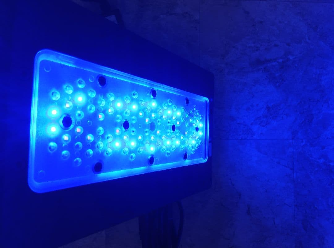 LEDライト　A8pro ＋bracketセット