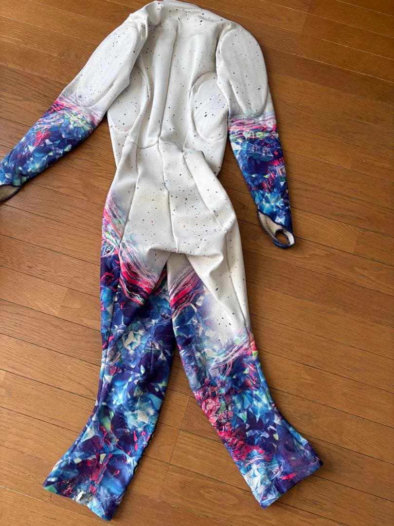 スキー　レーシングワンピース