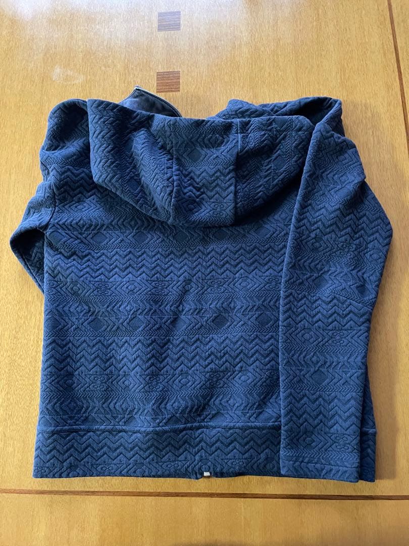 バボラ　パーカーとスコートのセット　L