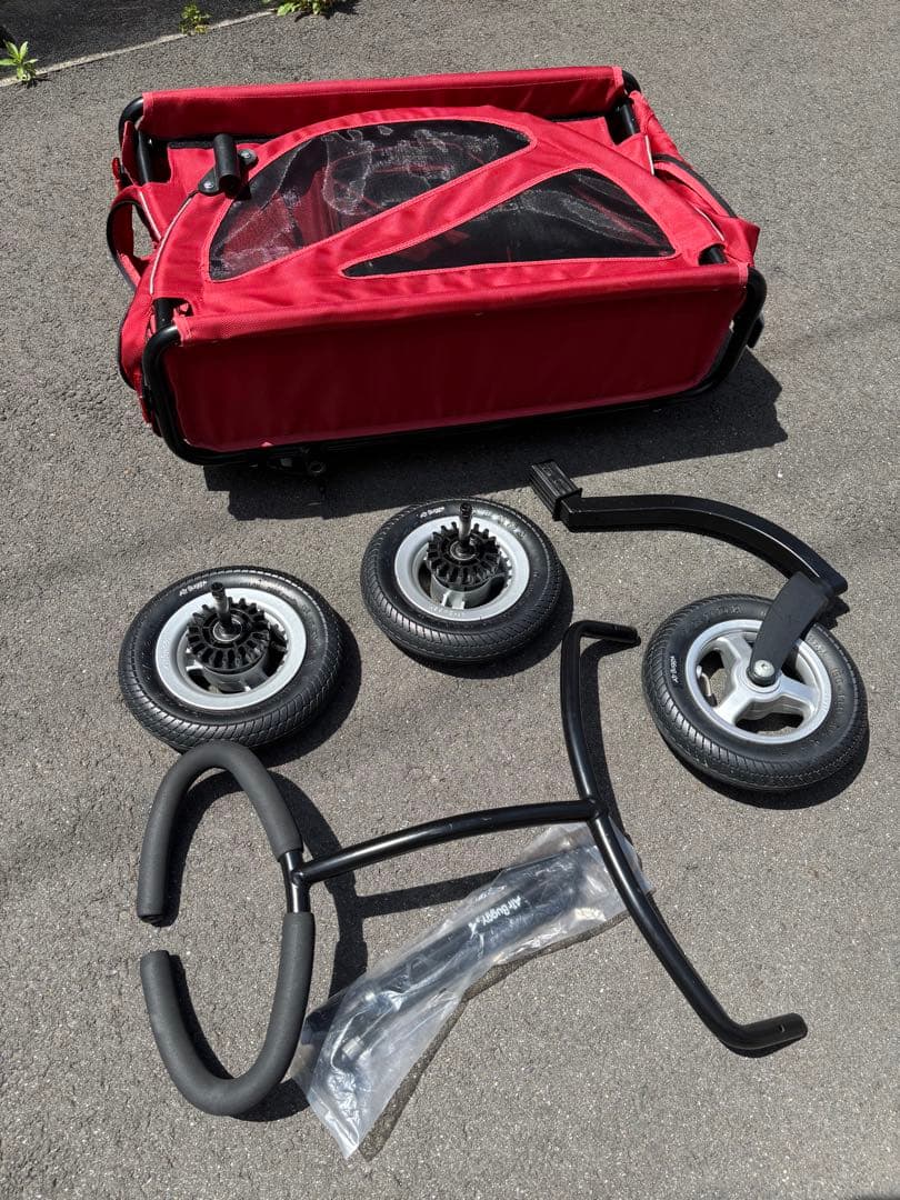 赤いペットカート　エアバギー　AirBuggy トゥインクル