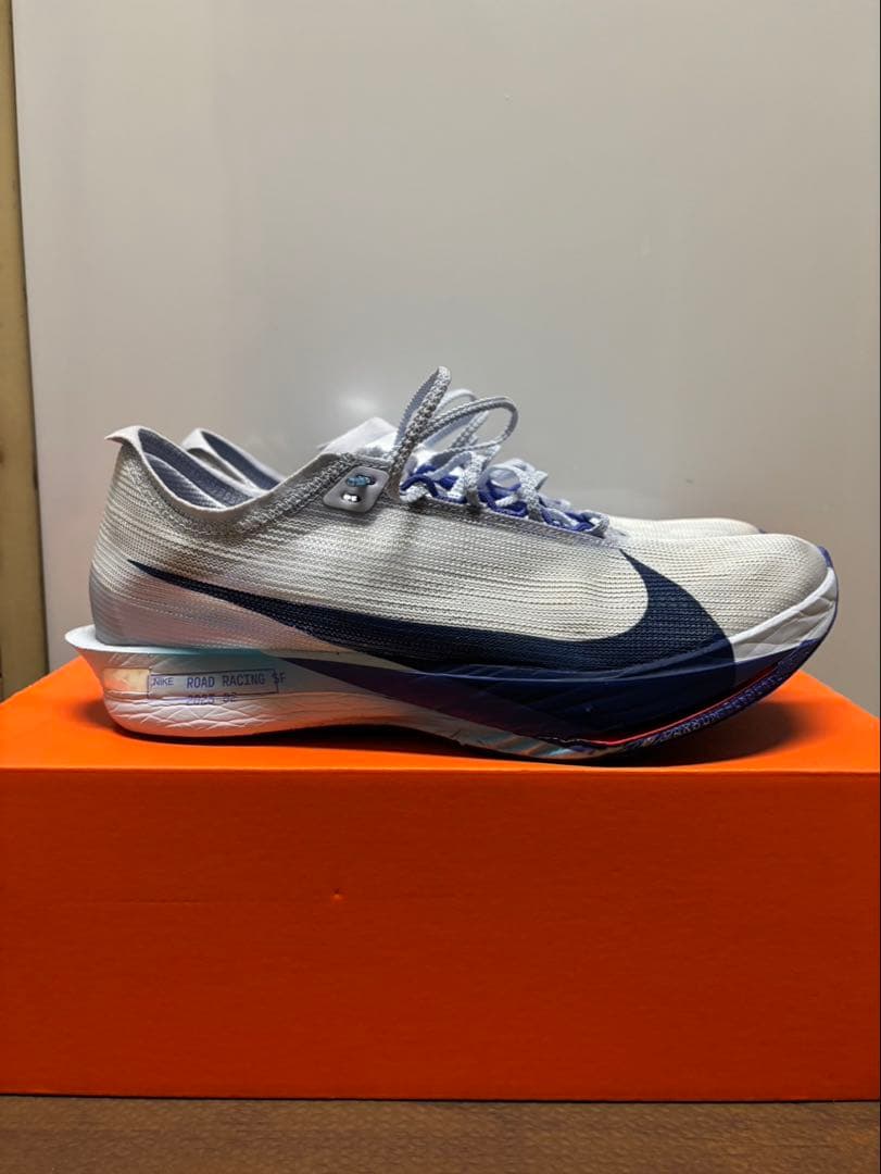 NIKE STREAKFLY 2 ストリークフライ27.5cm