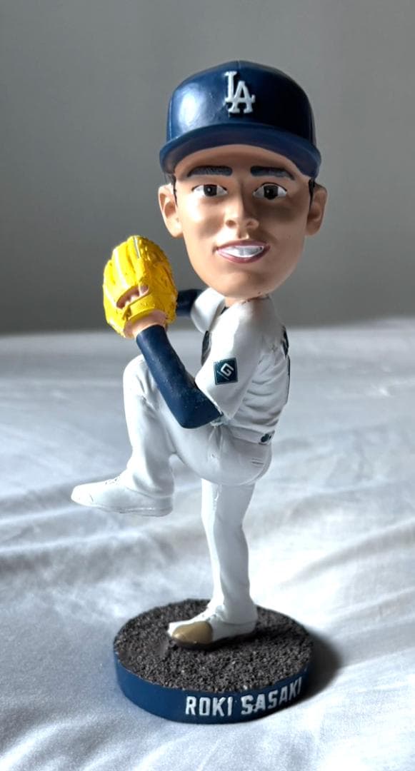 セット☆8/4来場者限定ドジャース 佐々木朗希ボブルヘッド/ボールペン1本付き