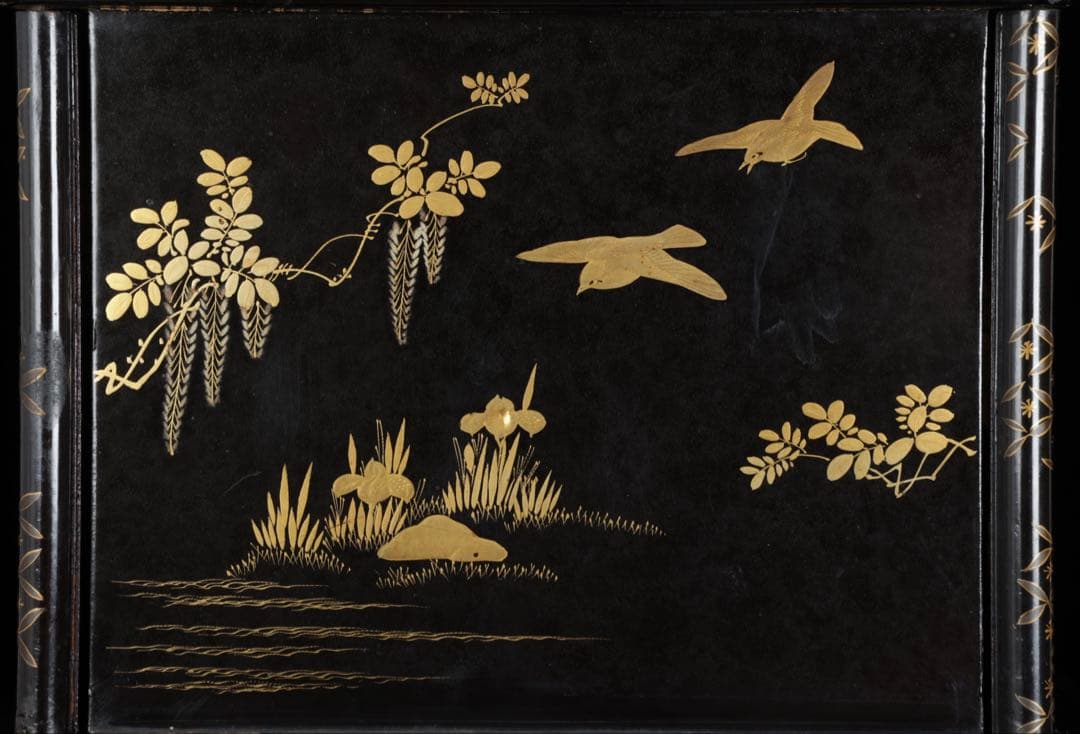 【佐藤製造】家型 御殿型 蒔絵 金蒔絵 漆塗 香箱 御香棚 香道具 茶弁当 骨董