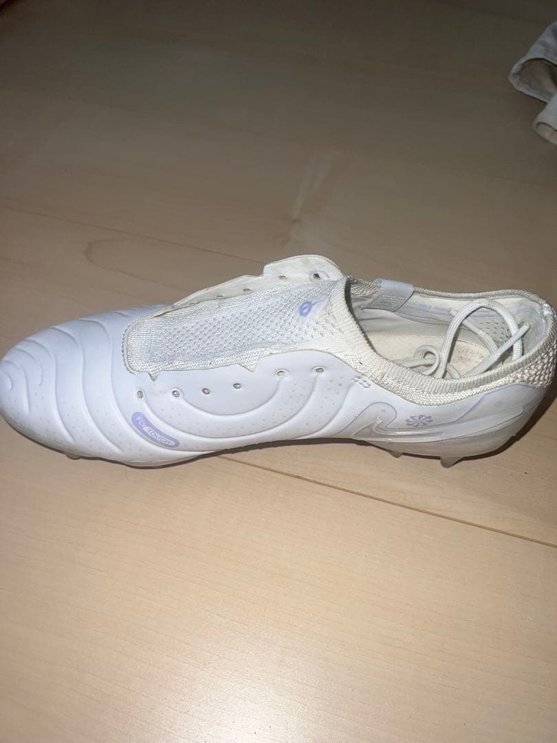 NIKE ティエンポ10 26.5cm