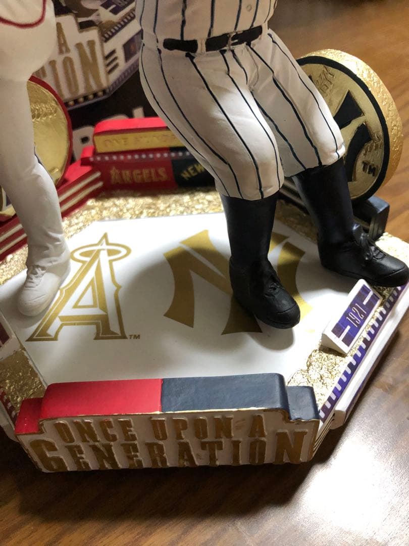 【超レア世界421個限定！】大谷翔平 ベーブルース 伝説の二刀流ボブルヘッド