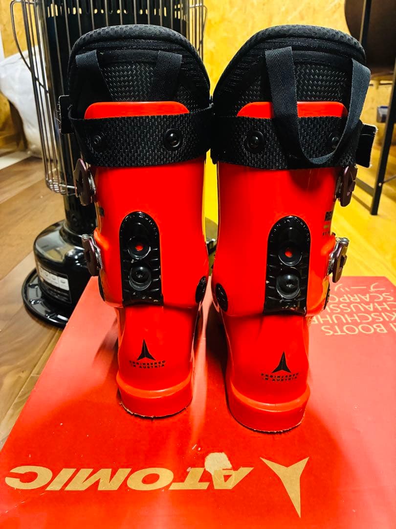2022/23 ATOMIC 90 スキーブーツ　23.5