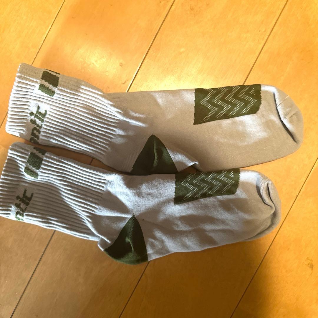 Santic サイクルジャージ&ビブショーツ&ソックスセット