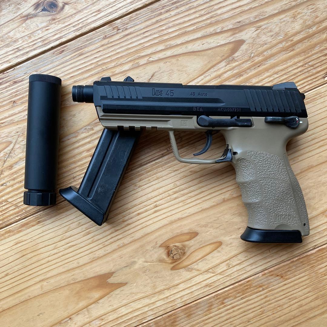 東京マルイ　HK45 ガスガン 予備マガジン付き