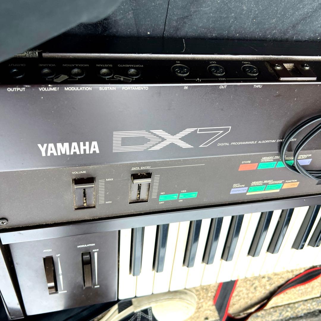【全鍵盤音出し確認済み】 未清掃YAMAHA DX7 シンセサイザー