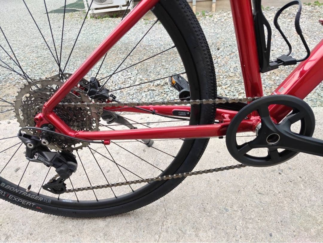 TREK Dual Sport 3 Gen 4（直接引渡し限定）