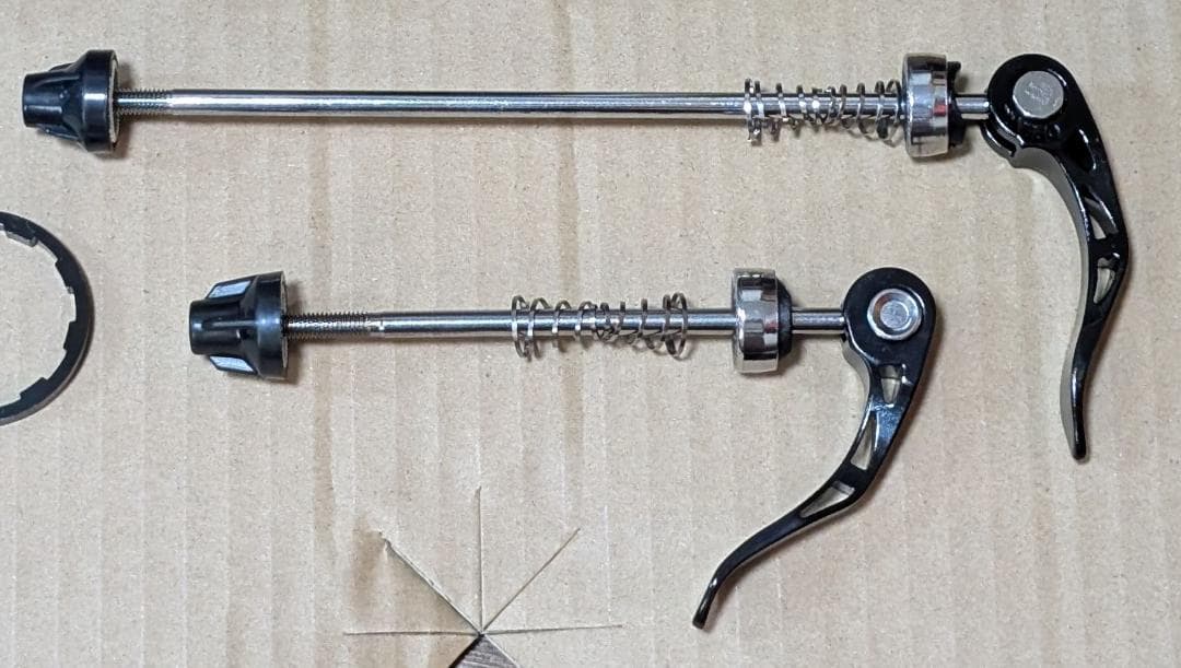 16インチ305 7-11s対応 完組ホイール 前74mm 後130mm