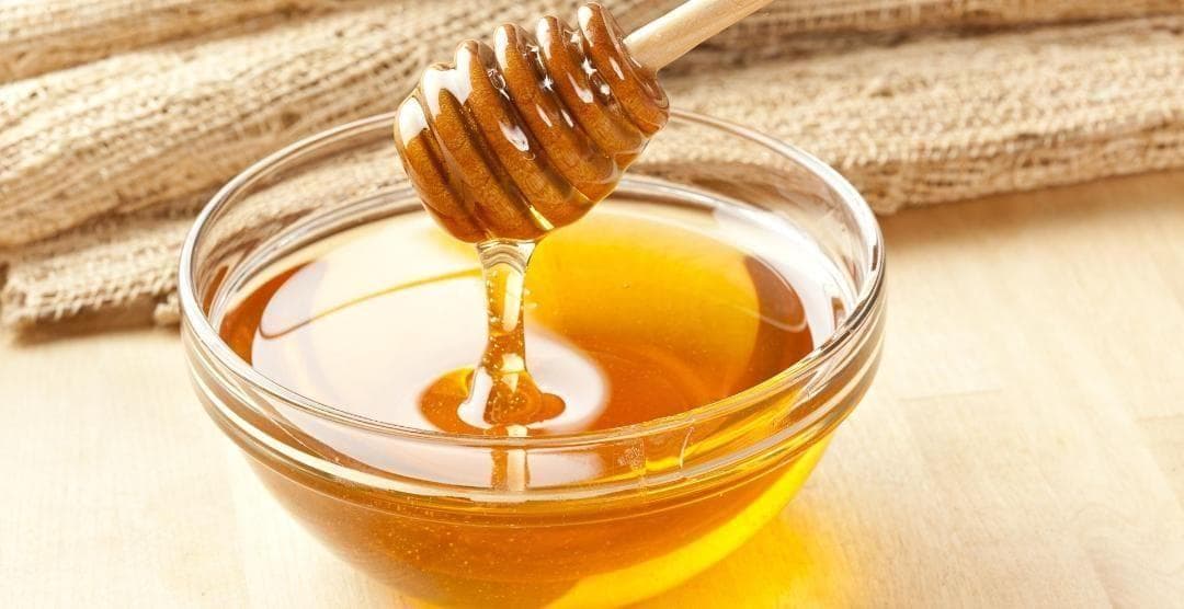 リピータ多数　プロが絞った濃厚な味わいの国産百花蜜 　梅酒瓶入り　おまけ付