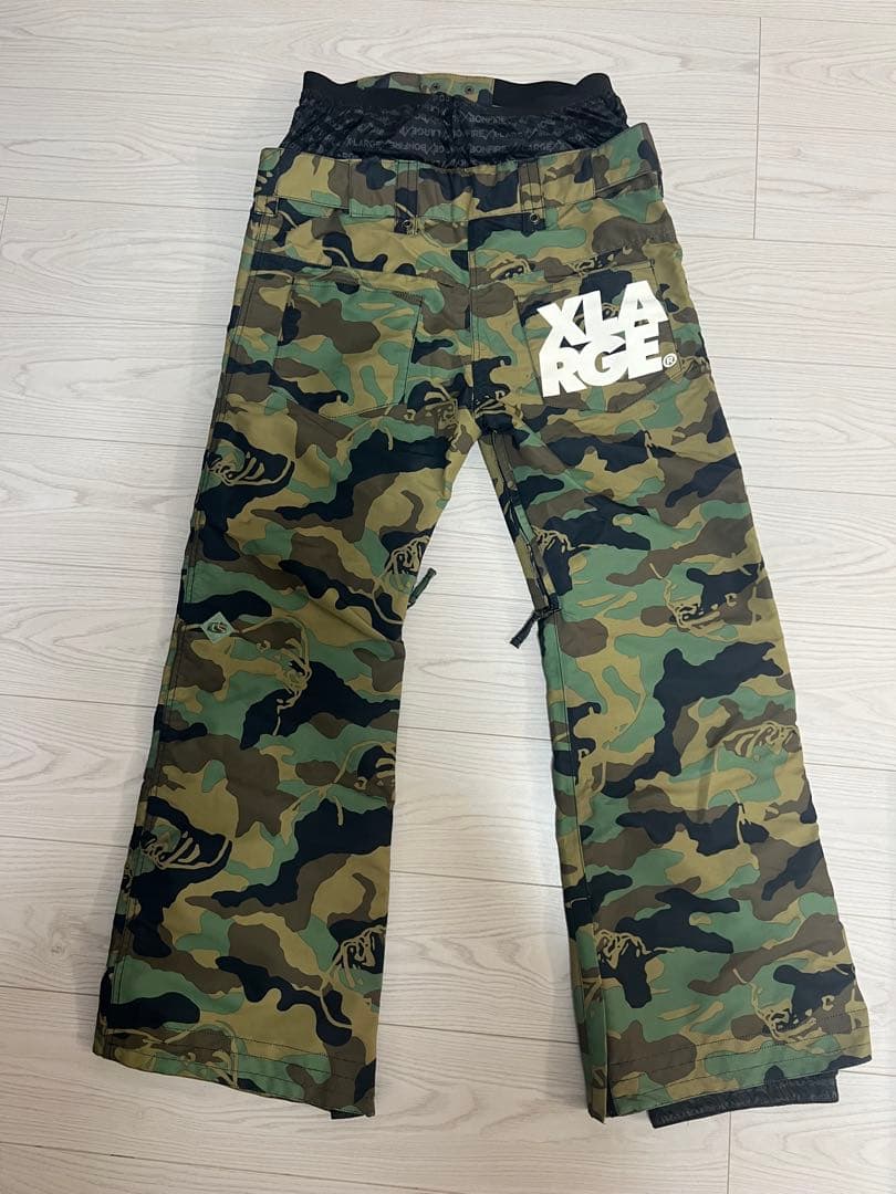 BONFIRE×X-LARGE 迷彩 スノーボードウェア　下のみ　Ｌ