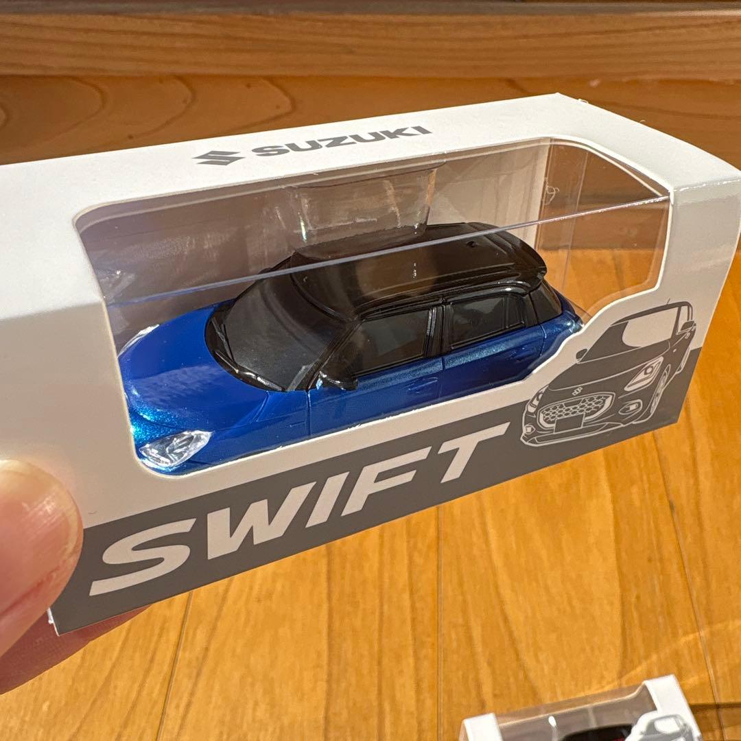 非売品　スウィフト　SWIFT プルバックカー