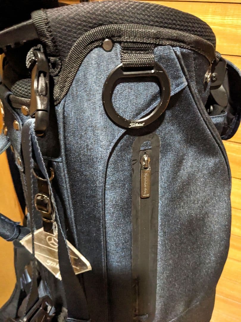 タイトリスト✕ベンツ コラボ　スタンドショルダーキャディーバッグ