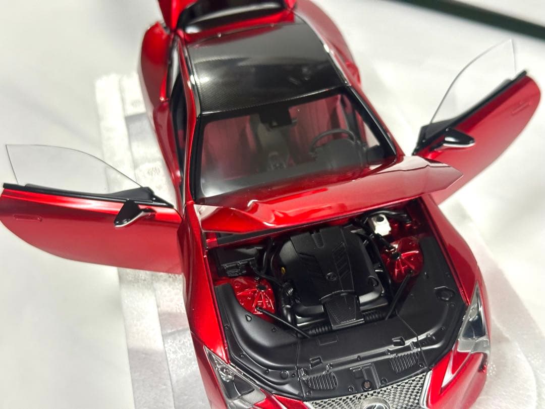 オートアート 1/18 レクサス LC500 メタリックレッド