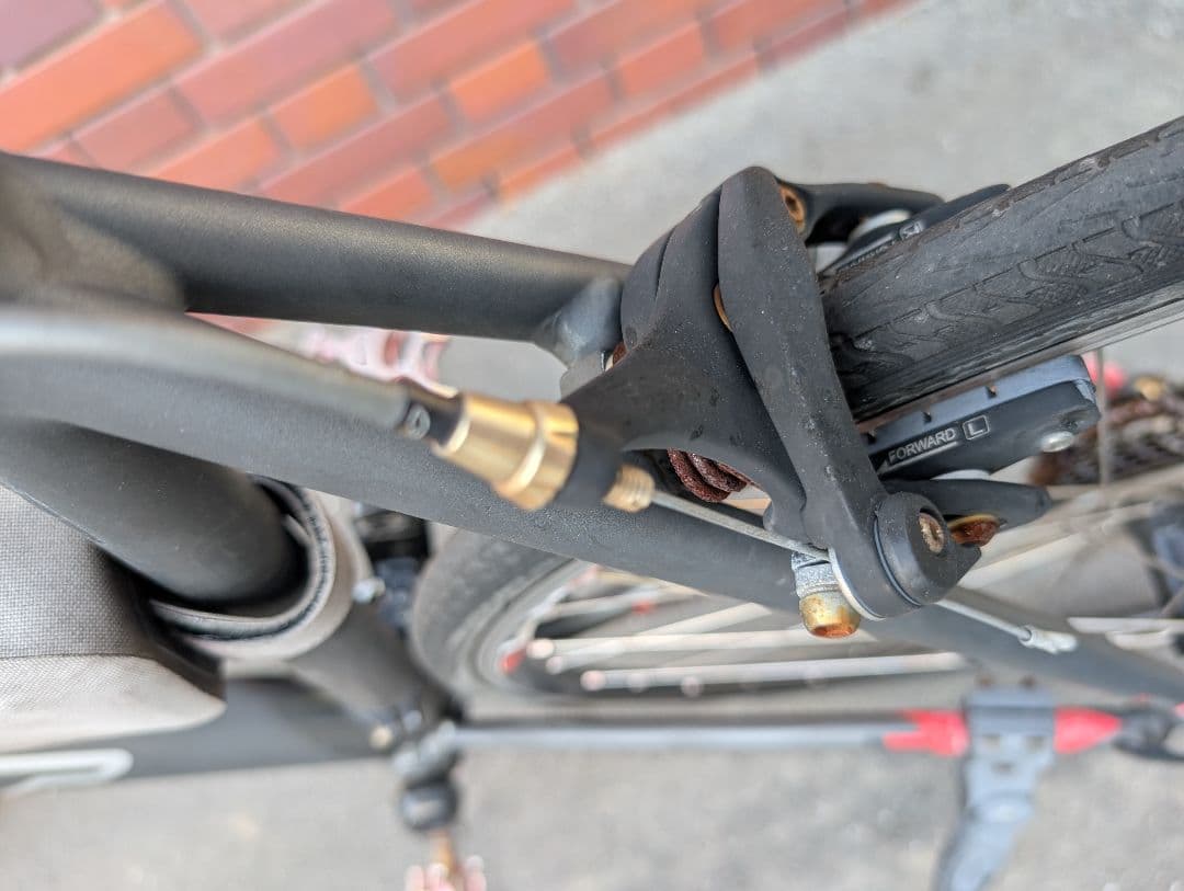 引き取り限定　FELT F95