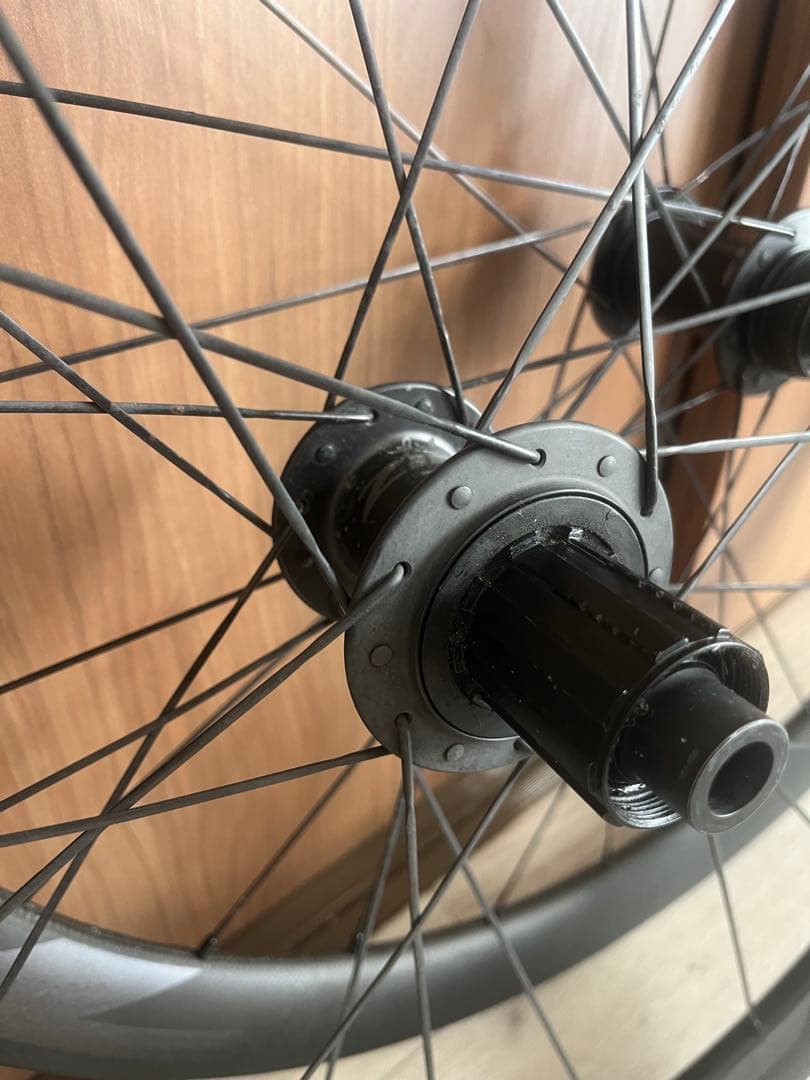 ZIPP 303 firecrest カーボンホイール