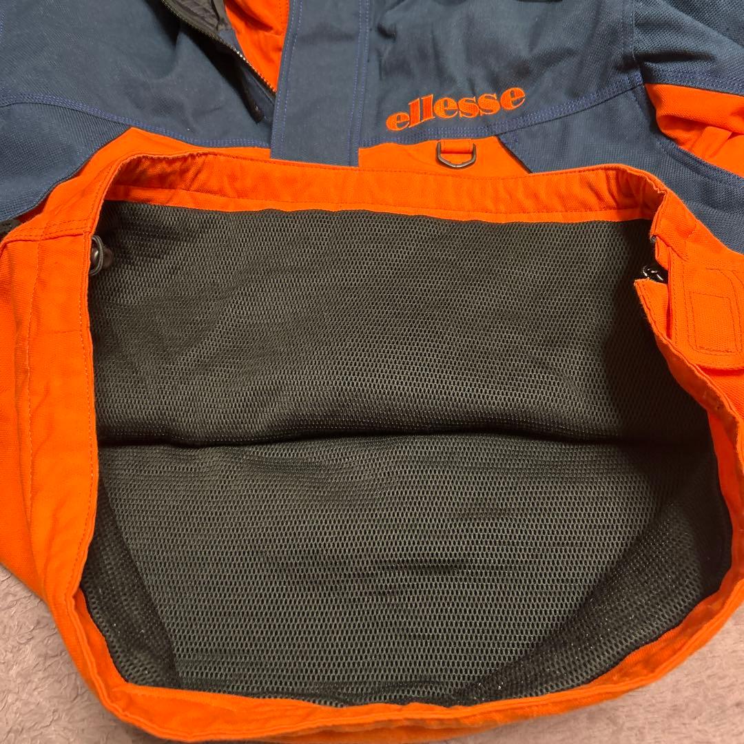 エレッセ　スキーウェア