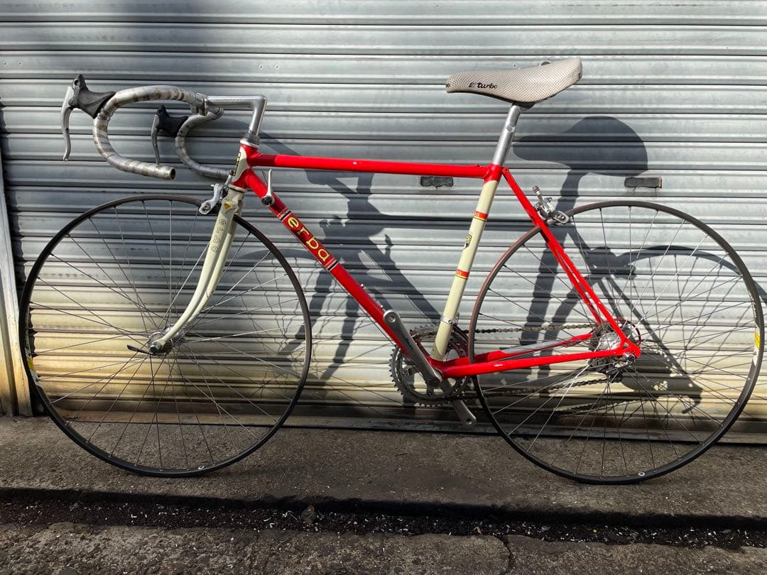 ロードバイク レッド