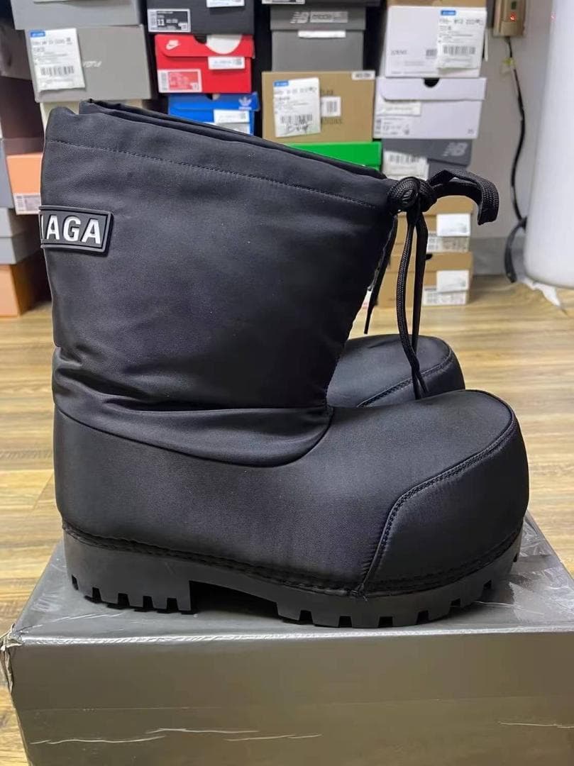 BALENCIAGA FW24 SKIWEARコレクション