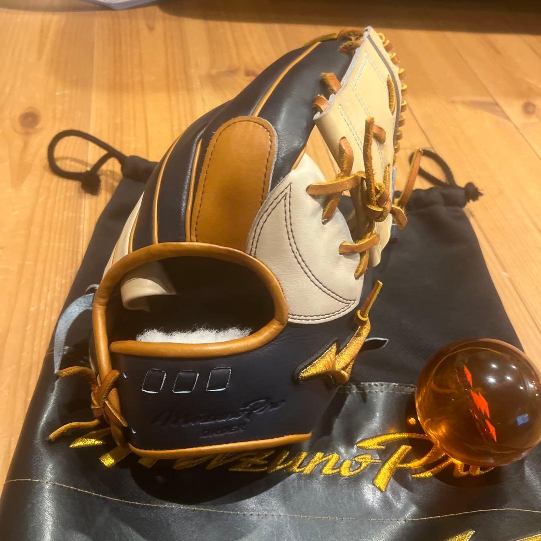 Mizuno pro 軟式グローブ　坂本モデル
