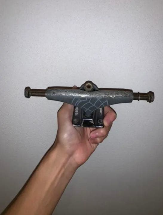 サンダートラック　値下げ可能