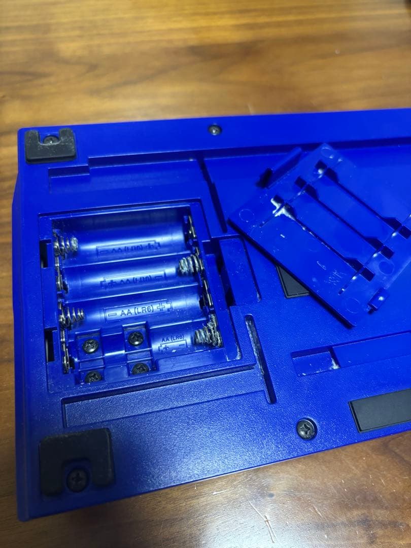 【訳あり】BOSS GT-1 電池駆動不可・アダプターなし