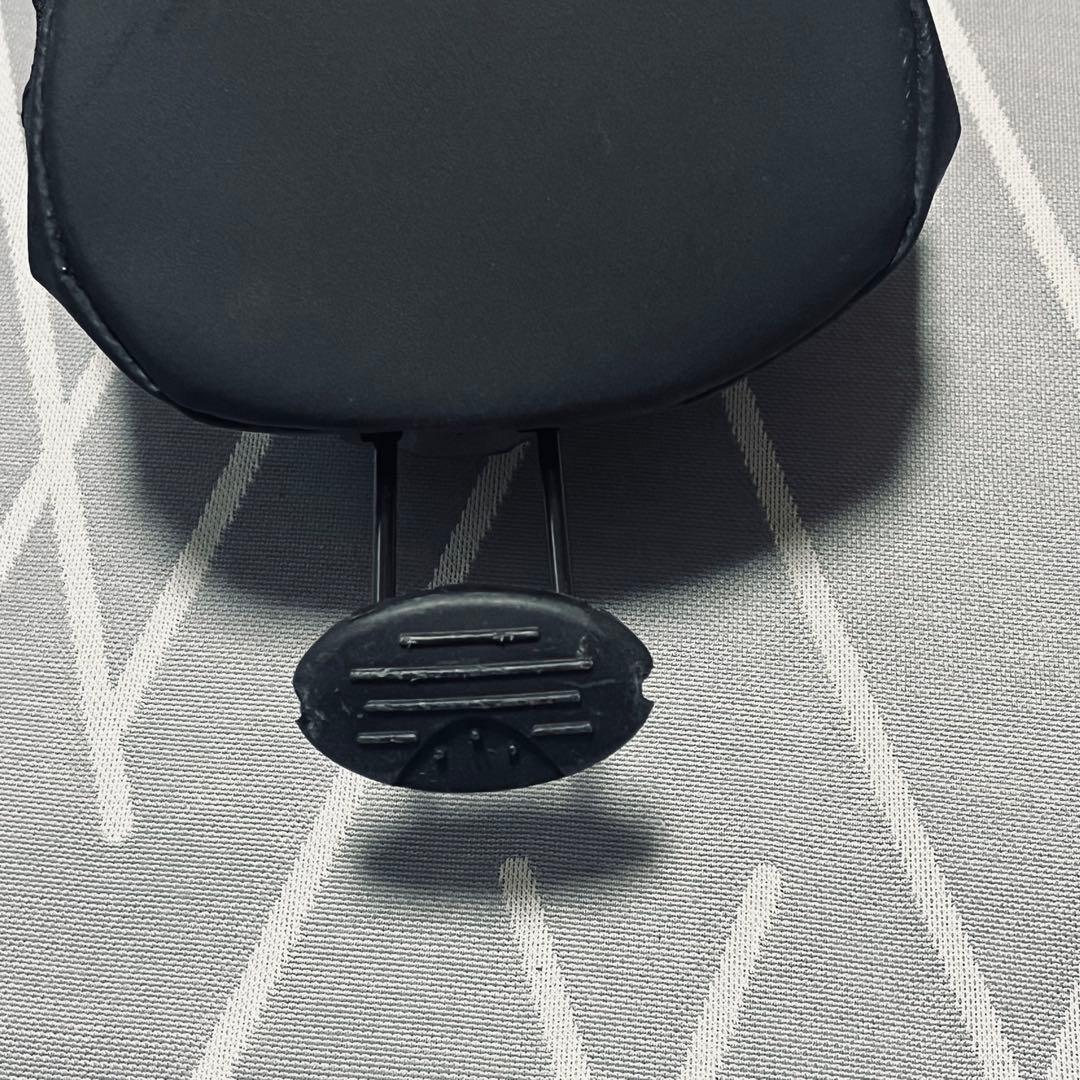 美品】NEW ERAスタンド付きゴルフバッグ ／ブラック.ホワイト／ヘッドカバー