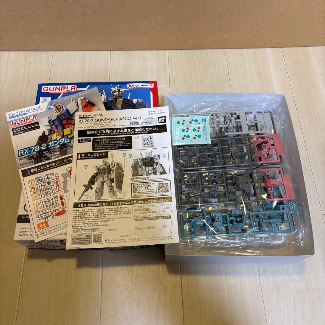パルコ ガンプラ 1/144 RX-78-2 ガンダム（PARCO Ver.)